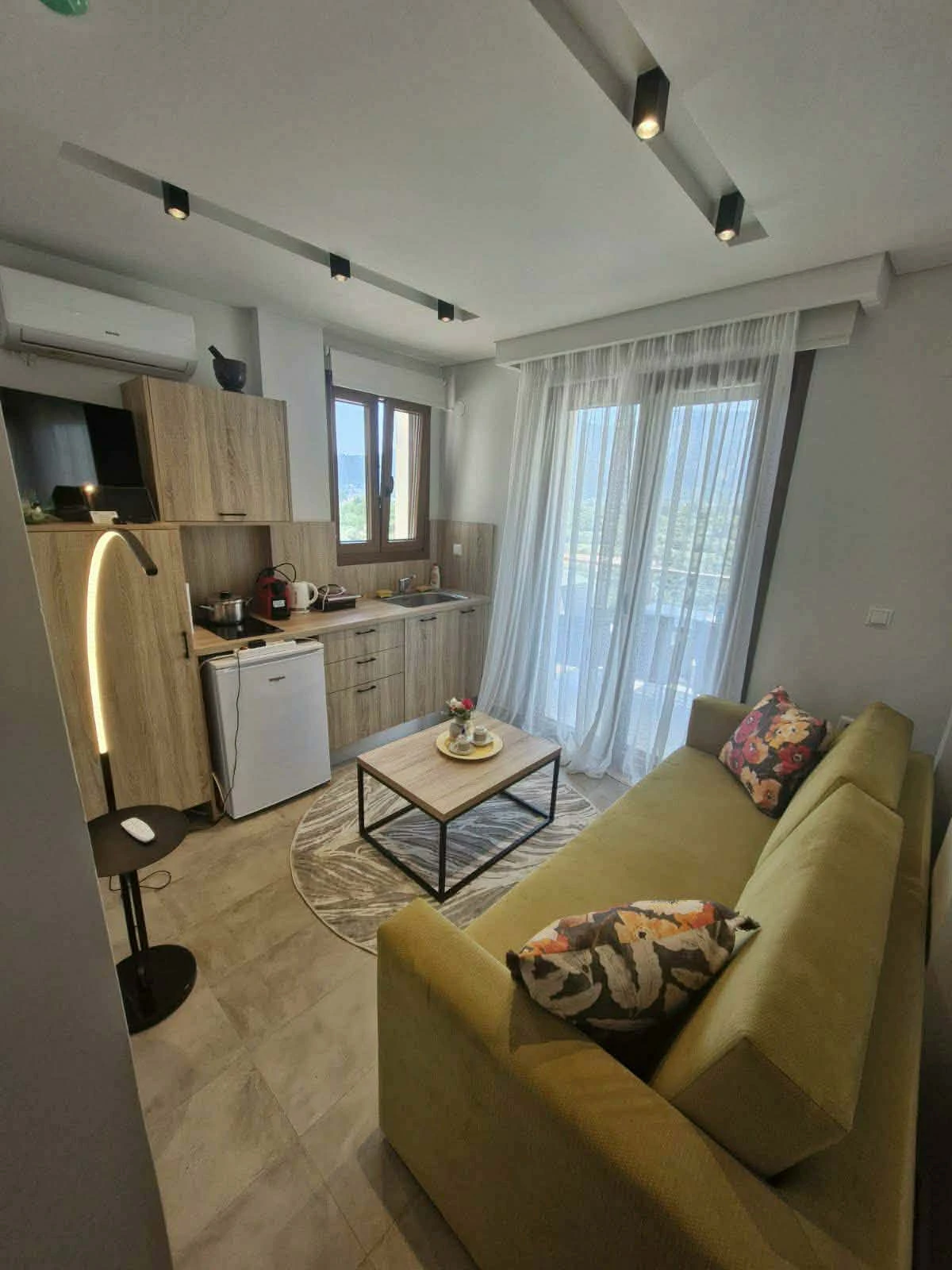 Gallery Image 7